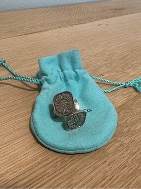 Sterling Silver Floral Signet Cufflinks in Turquoise Pouch